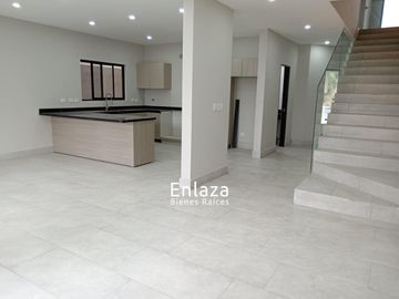 Casa en Venta en Cumbres Elite Premier Sector Pirineos 2