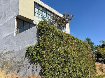 Casa en  VENTA ALTOZANO