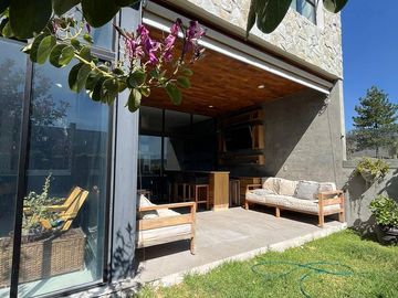 Casa en  VENTA ALTOZANO