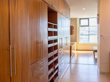 Casa en  VENTA ALTOZANO