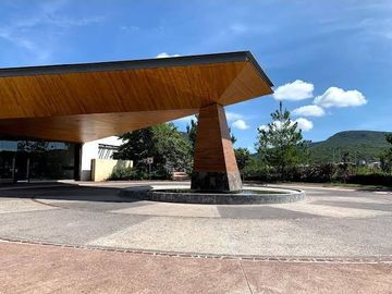 Casa en  VENTA ALTOZANO