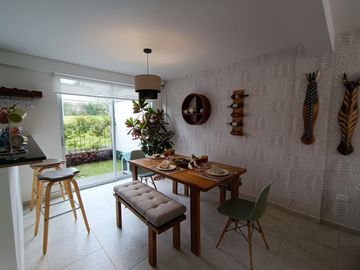 SE VENDE CASA DE 3 HABITACIONES EN EL VALLE DE LOS CHILLOS