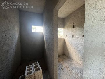 Casa en venta en Tikuch (obra gris)