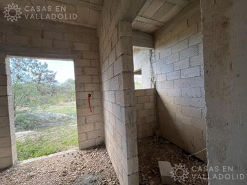 Casa en venta en Tikuch (obra gris)