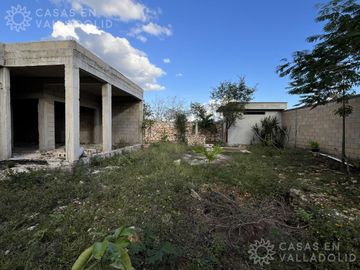 Casa en venta en Tikuch (obra gris)
