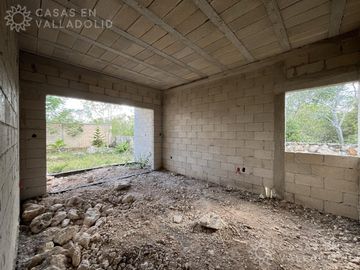 Casa en venta en Tikuch (obra gris)