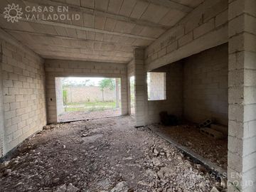 Casa en venta en Tikuch (obra gris)