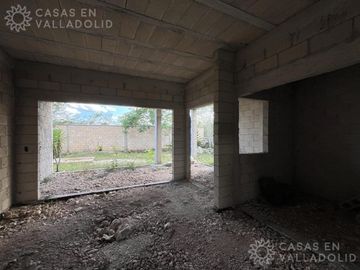 Casa en venta en Tikuch (obra gris)