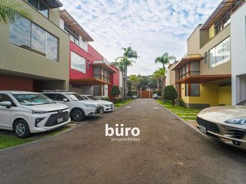 PRECIOSA CASA EN ALQUILER EN CONDOMINIO PRIVADO DE 4 DORMITORIOS, JARDÍN, SURCO