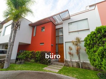 PRECIOSA CASA EN ALQUILER EN CONDOMINIO PRIVADO DE 4 DORMITORIOS, JARDÍN, SURCO