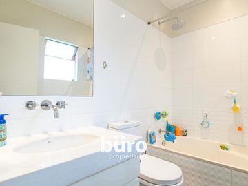 PRECIOSA CASA EN ALQUILER EN CONDOMINIO PRIVADO DE 4 DORMITORIOS, JARDÍN, SURCO