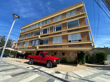 HERMOSO DEPARTAMENTO CON VISTA