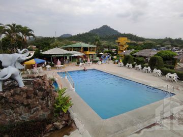 HACIENDA DE VENTA EN SANTA ANA