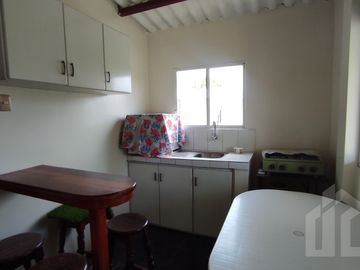 VENTA DE HOSTAL SAN CLEMENTE MANABÍ