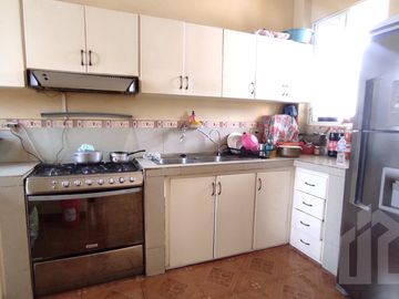 VENTA DE HOSTAL SAN CLEMENTE MANABÍ