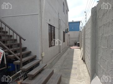 VENTA DE CASA  EN MONTECRISTI