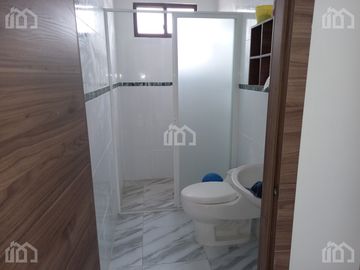 VENTA DE CASA  EN MONTECRISTI