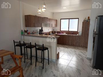 VENTA DE CASA  EN MONTECRISTI