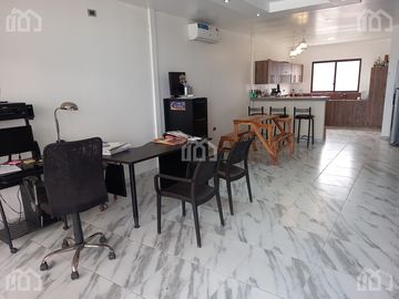 VENTA DE CASA  EN MONTECRISTI