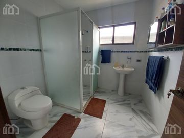 VENTA DE CASA  EN MONTECRISTI