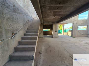 Casa en venta de 4 dormitorios c/ cochera en Maipú