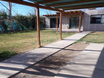 CASA EN VENTA EN PERDRIEL