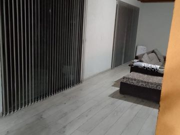 CASA EN VENTA EN PERDRIEL
