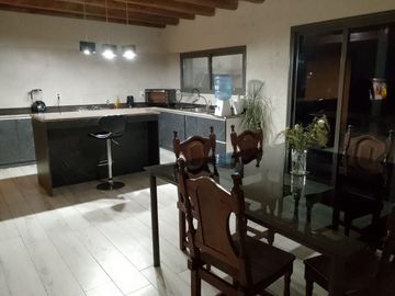 CASA EN VENTA EN PERDRIEL