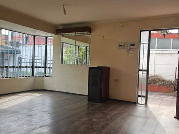 Casa en venta en HUALPÉN
