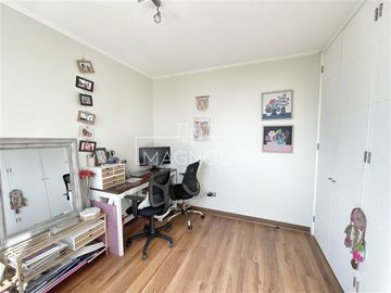 Casa en Venta en avenida santa maria