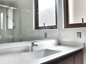 Casa en Venta en avenida santa maria