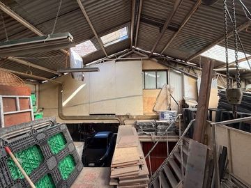 Casa en Venta en Oportunidad inversionistas: Propiedad industrial con uso mixto (Residencial/Bodegaje). Padre Orellana, Maule con Portugal