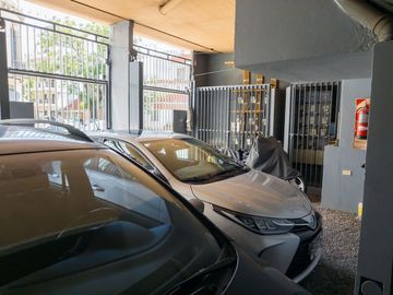 DEPARTAMENTO MONOAMBIENTE VENTA V. URQUIZA COCHERA