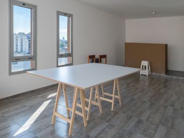 DEPARTAMENTO MONOAMBIENTE VENTA V. URQUIZA COCHERA