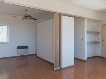 DEPARTAMENTO MONOAMBIENTE VENTA V. URQUIZA COCHERA