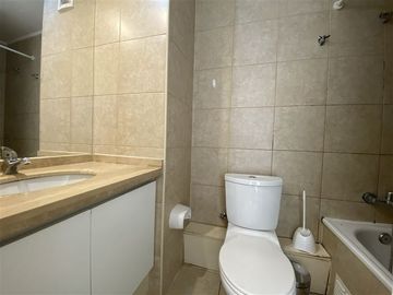 Departamento en Venta en Quilin, Macul