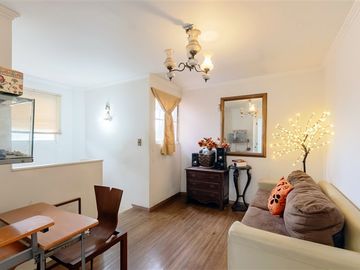 Casa en Venta en Excelente casa Valle Lo Campino
