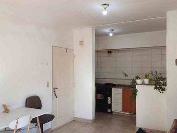 PH 2 ambientes con amplio balcón