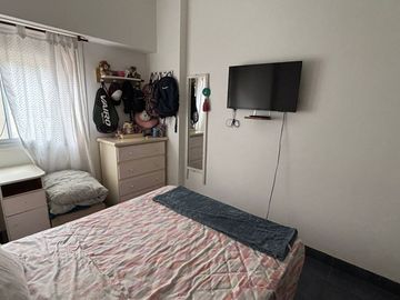 Departamento 2 ambientes con patio y baulera