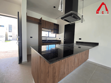 RESIDENCIAL SOLANA MODELO HELIA