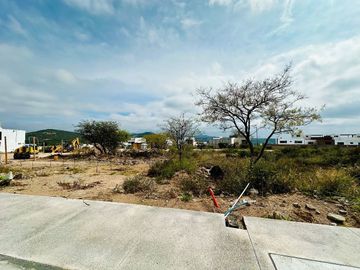 OPORTUNIDAD TERRENO PLANO EN VENTA EN JURIQUILLA