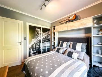 Casa en Venta, Elegante, Funcional y en Perfecto Estado en las Lomas de San Isidro
