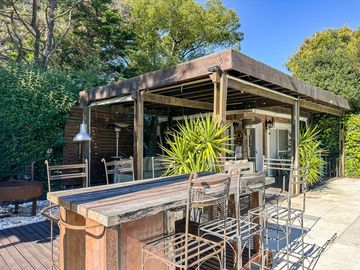 Casa en Venta, Elegante, Funcional y en Perfecto Estado en las Lomas de San Isidro