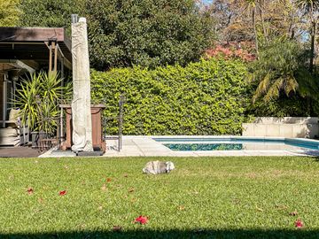 Casa en Venta, Elegante, Funcional y en Perfecto Estado en las Lomas de San Isidro