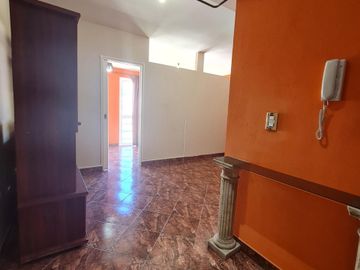 Depto 41mts. Cochera. Apto crédito. Oportunidad!!!