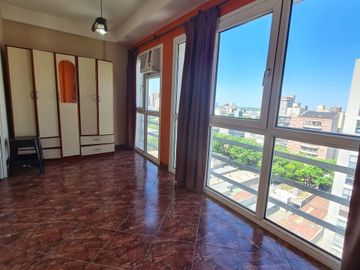 Depto 41mts. Cochera. Apto crédito. Oportunidad!!!