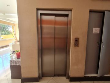 Depto 41mts. Cochera. Apto crédito. Oportunidad!!!