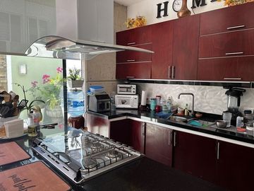 Hermosa Residencia en Venta Bosque Cedros
