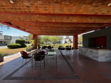 Hermosa Residencia en Venta Bosque Cedros