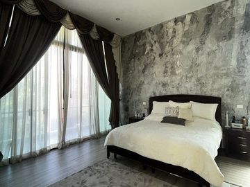 Hermosa Residencia en Venta Bosque Cedros